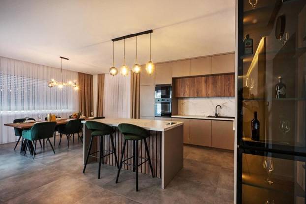 FOTO Ovo je vila za najam od čije vas cijene neće boljeti glava: Ima bazen i lijepu terasu