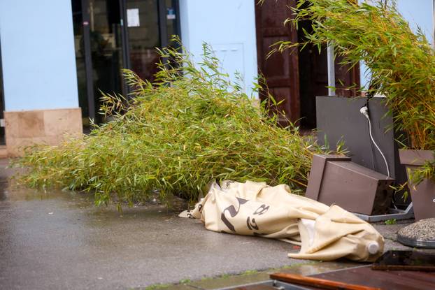 Zagreb: U staroj Vlaškoj popadale žardinjere 