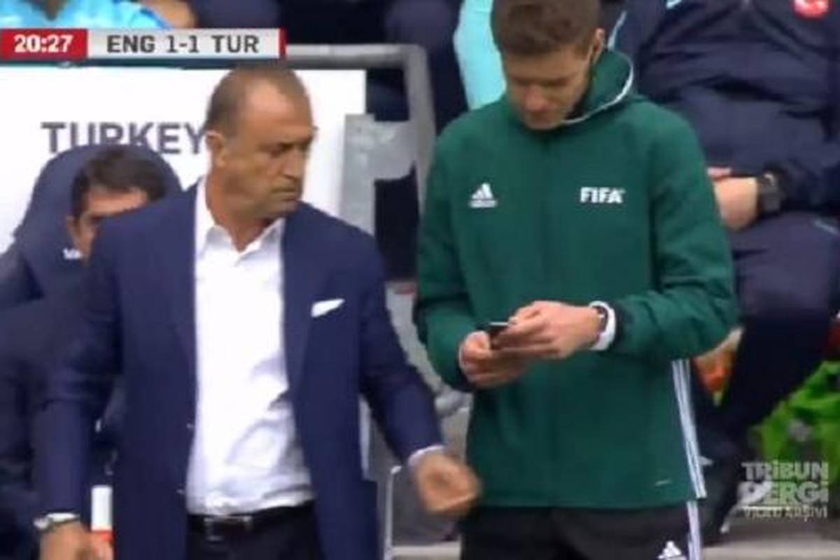 Kad neće Uefa i Fifa: Izbornik Turske uveo video tehnologiju