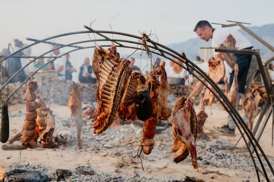 MarsOvca 2026: Mate Janković i vodeći hrvatski chefovi donose spektakl okusa u Novalju