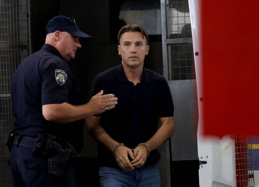 Zagreb: Dario Šimić doveden je na isptivanje u USKOK 