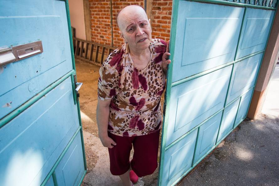 'Radila sam cijeli život, a sad nemam ni 150 kuna za periku'