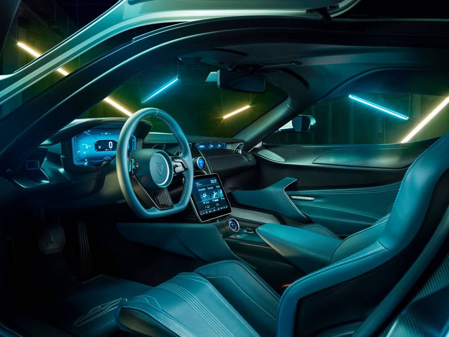 Uoči početka Sajma u Ženevi, Rimac pokazao novi C_Two