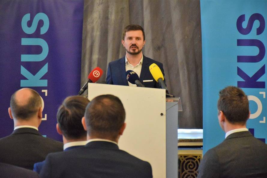 Osnovan "liberalni Most": Mi želimo ukinuti porez na plaće!