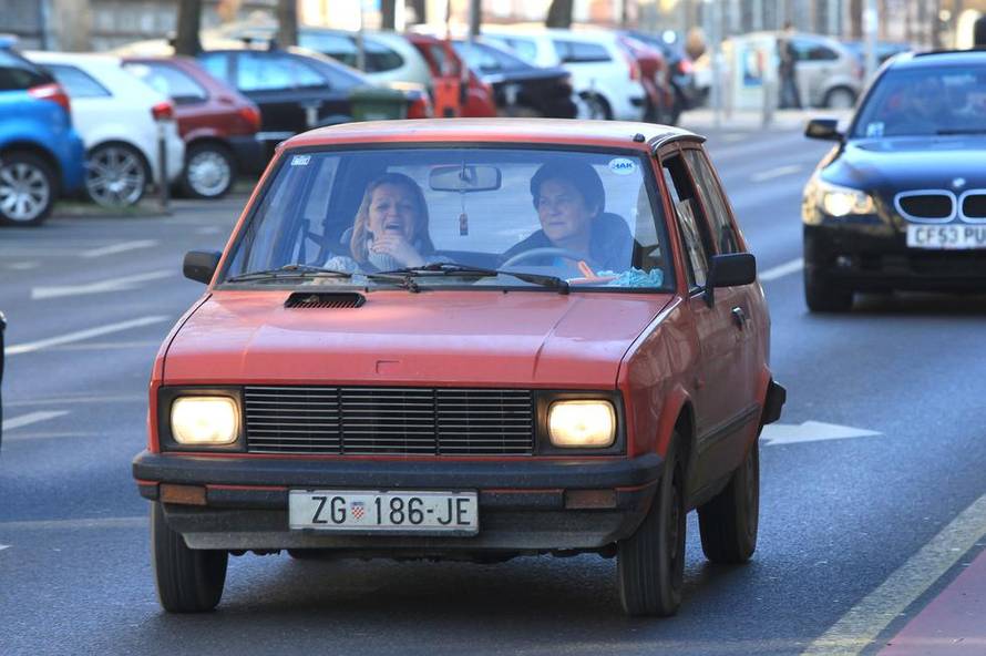 Novo lice:  Ove Yugiće, Peglice i Stojadine bi  vozili svi, pa i vi...