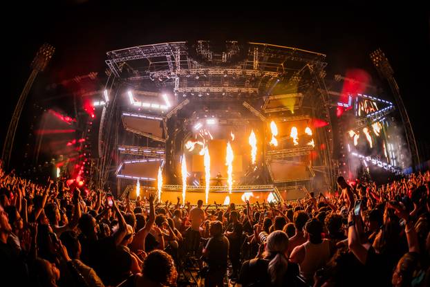 Split - Treca Vecer Ultra Festivala. DJ  Martin Garrix