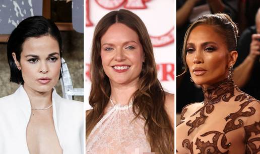 Bradavice na crvenom tepihu: Ove dame ne vole grudnjake i ne brine ih &scaron;to pokazuju grudi