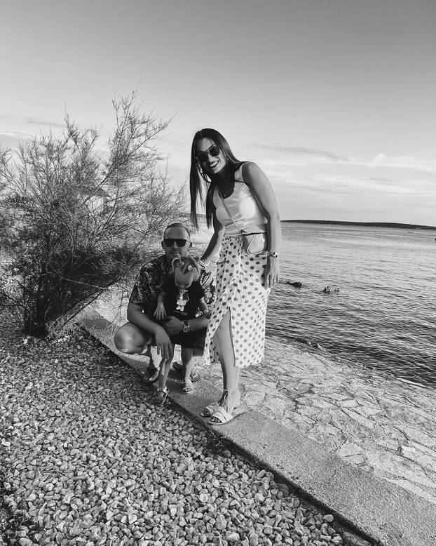 FOTO Sjećate li se predivne  Semente Rajhard? Sad izgleda neprepoznatljivo, pogledajte je