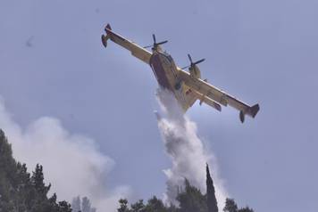 Kanaderi poma&zcaron;u u ga&scaron;enju po&zcaron;ara