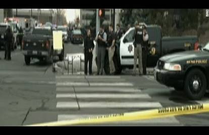 Nakon pregleda kod neurologa počeo pucati u bolnici u Renu