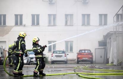 Vatrogasci u problemima: Dolaze nam s diplomama iz BiH i ne znaju namotati cijevi