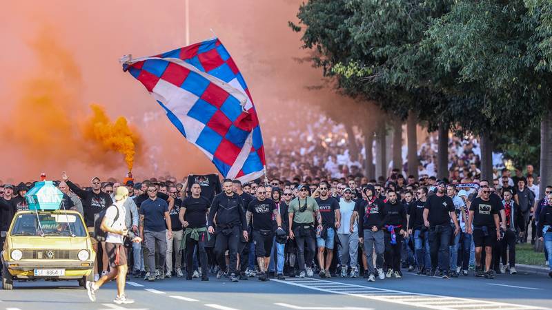 Zadarski navijači poslali poruku podrške Torcidi: 'Tornado svoju braću nikad ne ostavlja same'