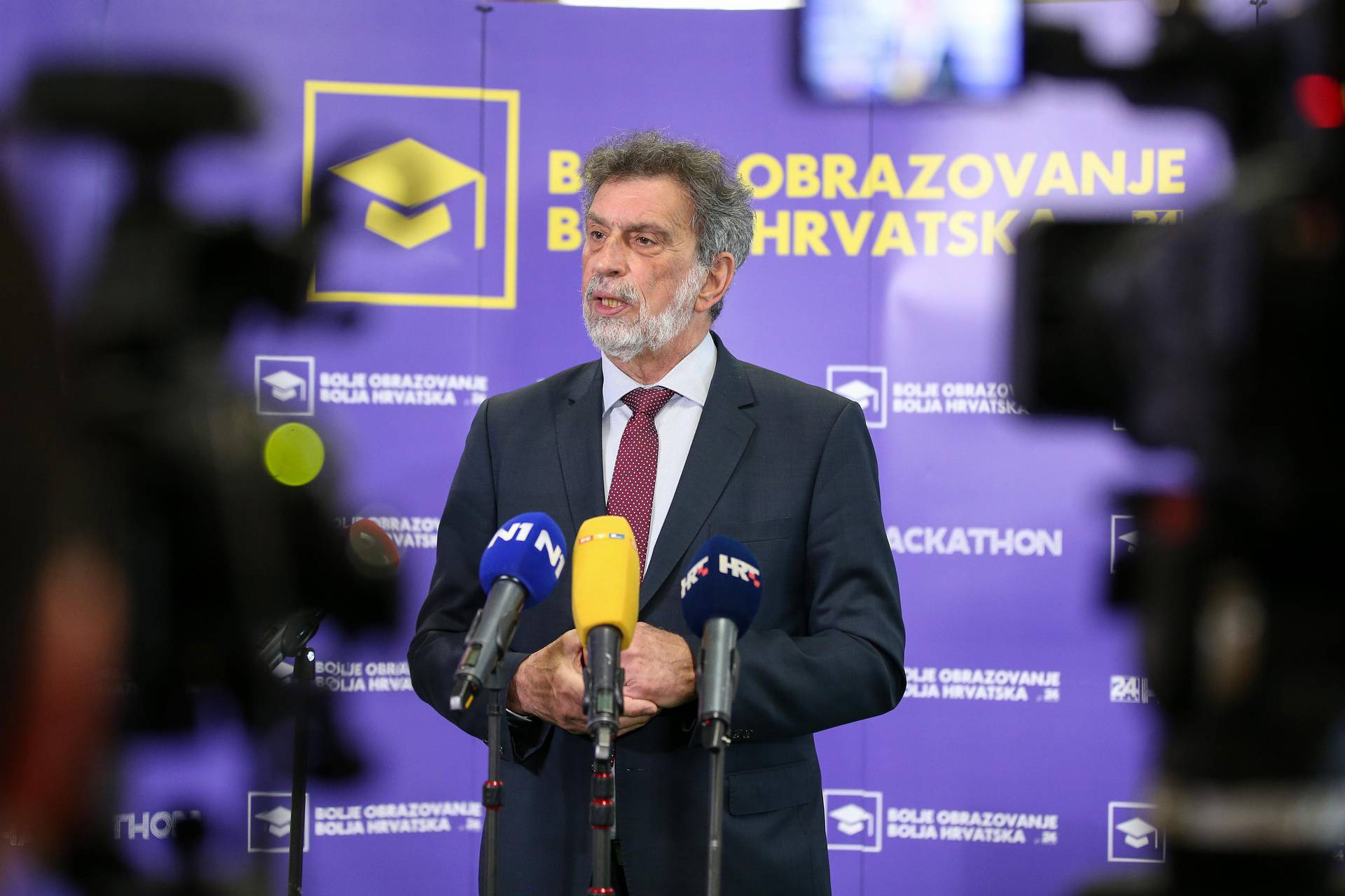 Zagreb: Ministar Fuchs na konferenciji 24sata "Bolje obrazovanje bolja Hrvatska"