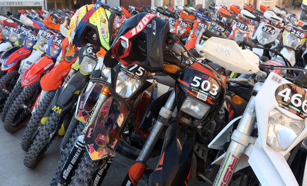 Primošten: Motociklisti?ka manifestacija Krka Enduro Raid privukla više od 500 natjecatelja iz cijele Europe 