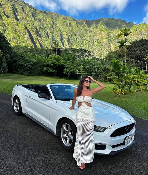 FOTO Tko je fatalna brineta koja je osvojila srce Stipe Drviša?