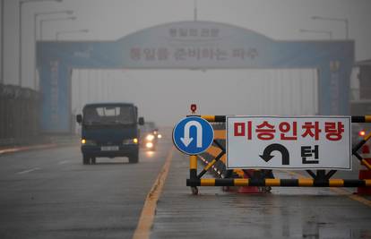 Čamcem prebjegli iz Sjeverne u Južnu Koreju: Našla ih vojska