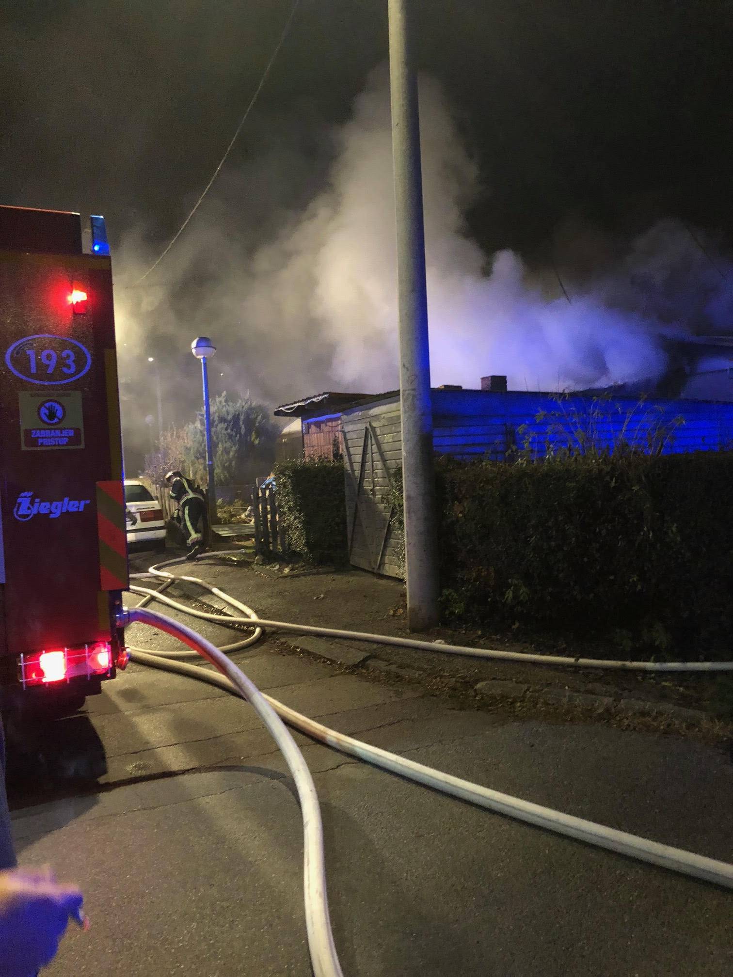 Požar u zagrebačkoj Dubravi: Gorjela je kuća mlade obitelji