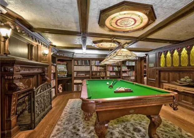 FOTO Dvorci diljem svijeta na prodaju! Neki imaju 200 soba, tamnice, jezera, šume i potoke