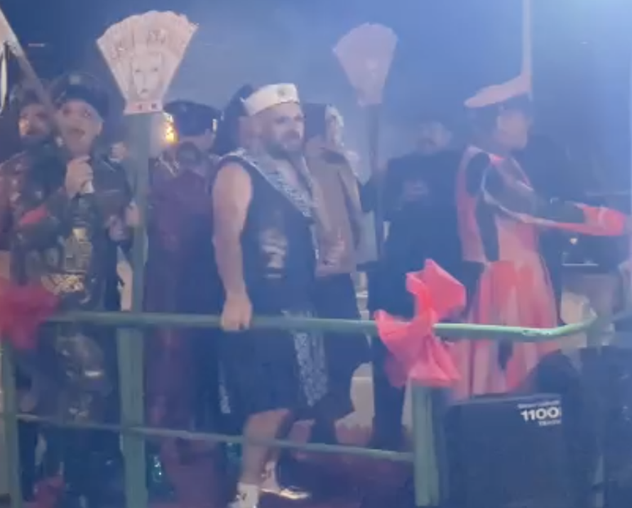 VIDEO Let 3 došli traktorom na Doru: Zabavljali su se u prikolici dok su fanovi glasno pjevali 'ŠČ'