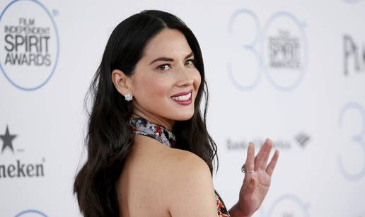 Olivia Munn: Zamrznula sam jajašca, ali još ne bih rodila