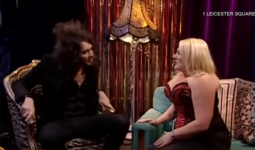 'Russell Brand pitao me može li se seksati s mojim kćerima pa rekao: Ti imaš dvije, ja nijednu'