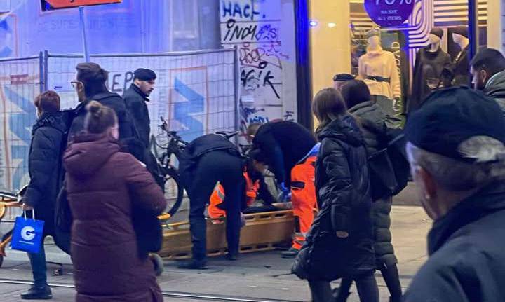 VIDEO Naletio tramvajem na pješaka na Ilici, prevezli ga u bolnicu, velike gužve u Zagrebu