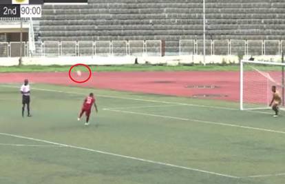 VIDEO Namještanje na nigerijski način: Golman nije branio, a igrač gađao korner zastavicu