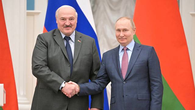 Russian President Putin meets his Belarusian counterpart Lukashenko in Moscow