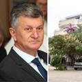 Kujundžić ima dva apartmana u Novalji - ni oni nisu u kartici