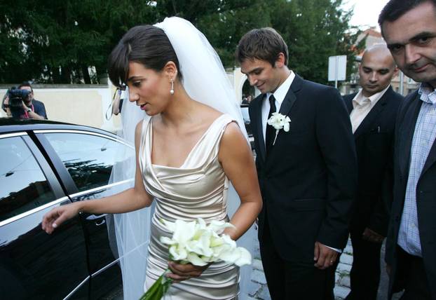 ARHIVA - 2008. Zagreb: Vjen?anje Nike Kranj?ara i Simone Fistri? u Crkvi sv. Ivana Krstitelja