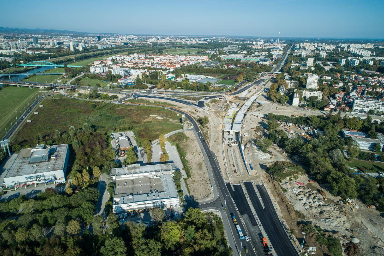 Fotografije iz zraka: Polako se vide obrisi zagrebačkog rotora