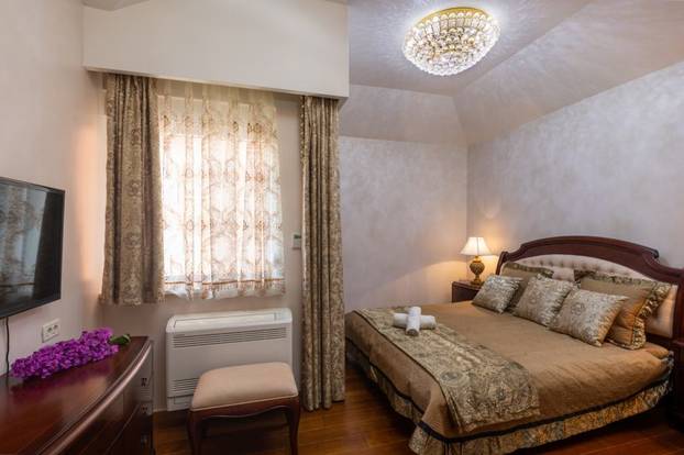 FOTO Raskoš kod Dubrovnika: Prodaju obiteljsku vilu od 400 kvadrata! Traže 3 milijuna eura