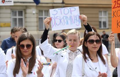 Liječnici: Vlada laže da imamo ogromne plaće i time nas tjeraju u privatnike ili van iz Hrvatske'