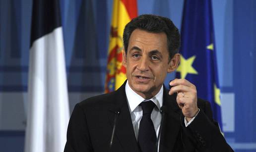 Sarkozy: Nije istina da sam ja smjestio D. Straussu-Kahnu!