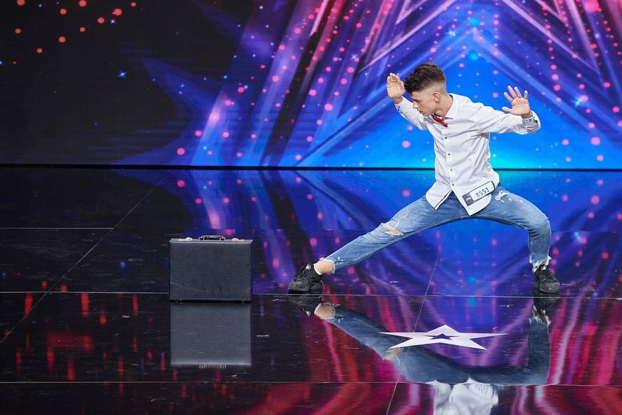 Peti zlatni gumb: Plesna grupa 'Dance Queen' ide u polufinale