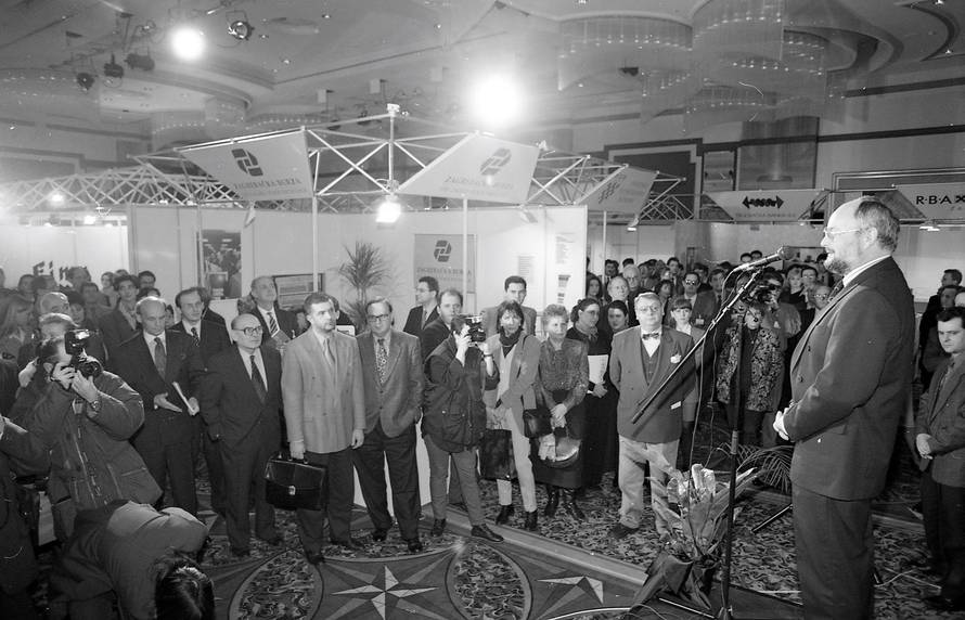 Zagreb: Počeo prvi Hrvatski financijski forum, 07.02.1996.