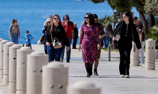 FOTO LJETNI DAN: Pola dr&zcaron;ave na 24&deg;C, a ovako je u Zadru