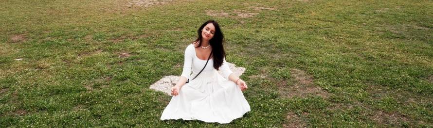 U ljubavi dijelite isti korijen, ali cvjetajte svatko sam za sebe