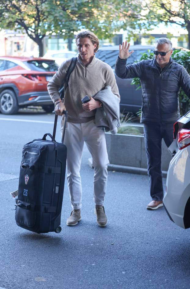 Zagreb: Okupljanje hrvatske nogometne reprezentacije