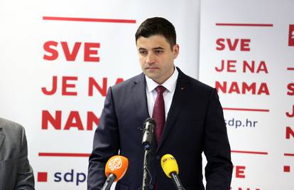 SDP-ovci pišu peticiju: Tražit će od Bernardića da odstupi?