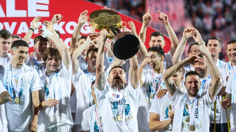 Hajduk će navijati za Dinamo, a evo tko stiže na tribinu Kohorte