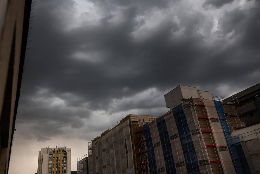 Zagreb: Dolazi najavljena promjena vremena