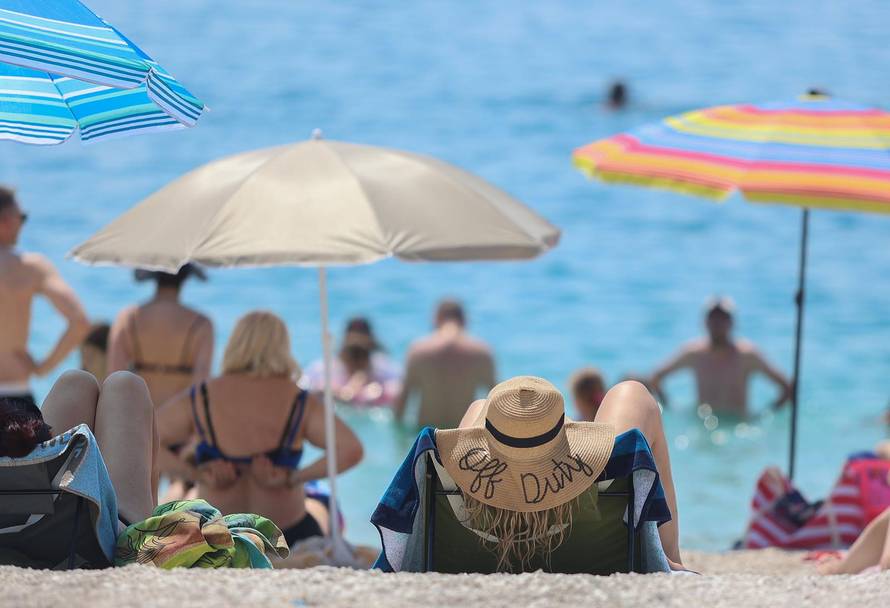 Split: 34 stupnja Celzijevih mnoge su Splićane natjerali na plaže