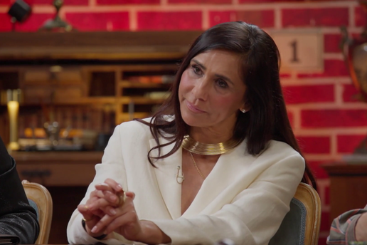 Dizajnerske naušnice, za koje su procijenili da stoje 60€, prodali su Borni Kotromanić za 260€