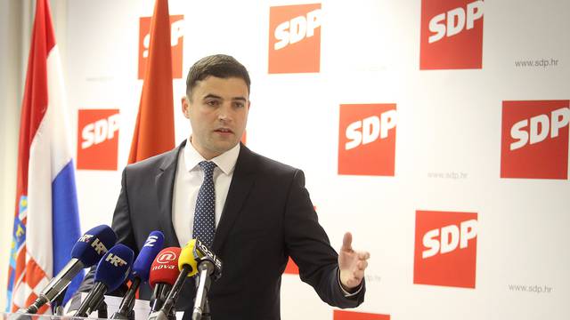 Zagreb: SDP-ovci na konferenciji za medije predložili mjere u borbi protiv iseljavanja
