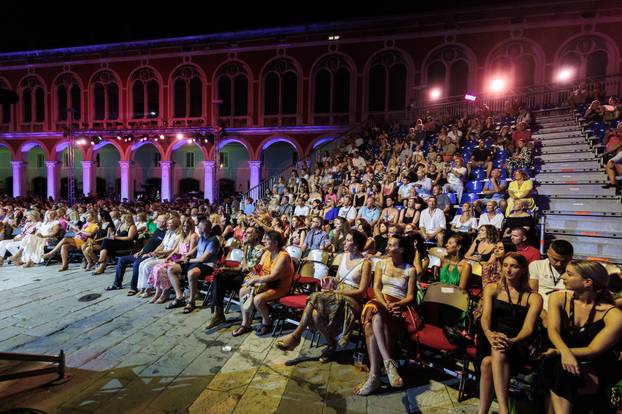 Split: Neno Belan otvorio je prvu večer Splitskog festivala