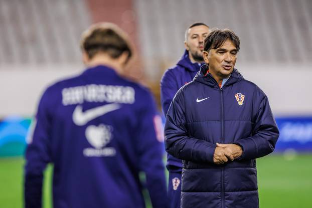 Split: Trening nogometaša reprezentacije Hrvatske na Poljudu