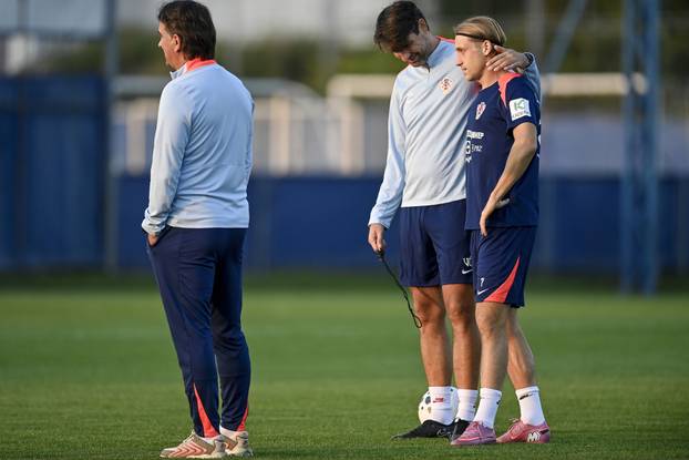 Zagreb: Trening nogometaša hrvatske nogometne reprezetacije