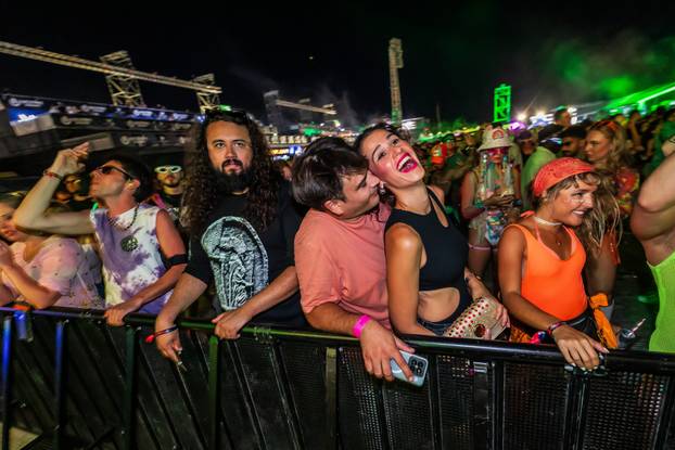 Split: Treća večer Ultra Europe Festivala, Nastup DJ-a Vini-Vici