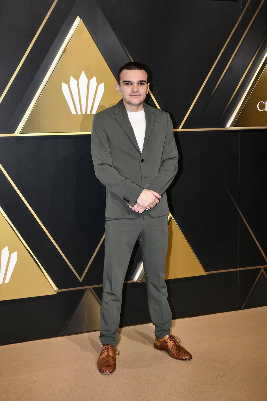 Zagreb: Cesarica gala party